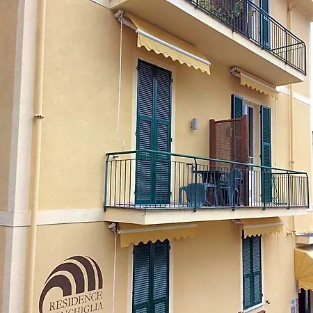 Conchiglia Aparthotel 2*